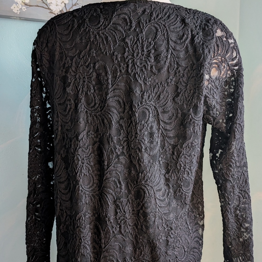Torrid Top - Picture 4 of 11